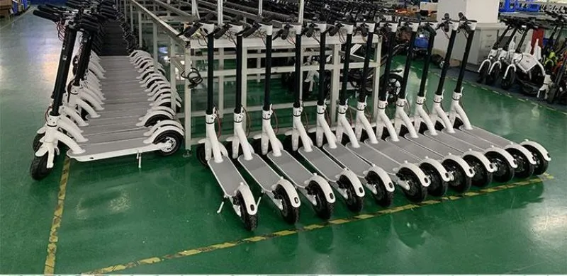 Lithium Battery Powerful Foldable Electric Outlet Factory Hot Sale 350W 2 Wheels Electric Scooter for Adults